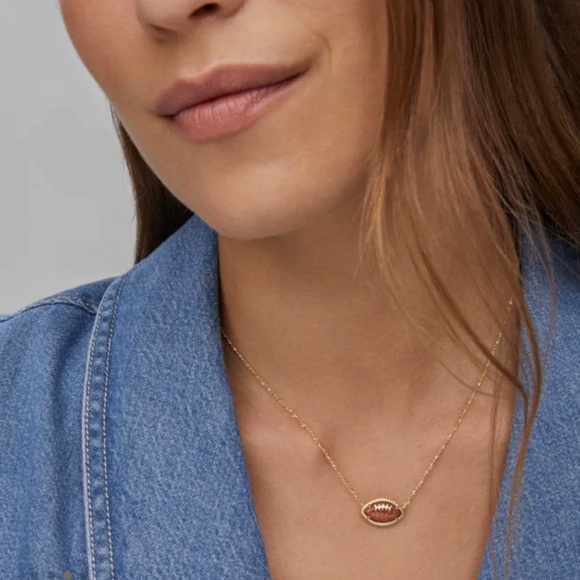 Kendra Scott Football Gold Short Pendant Necklace in Orange Goldstone - Picture 3 of 3